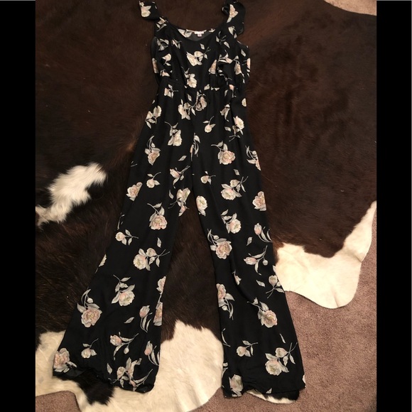 Xhilaration Pants - Floral Jumper